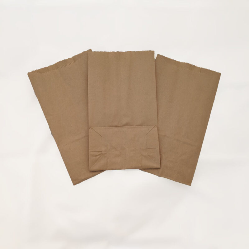 Bolsas de papel Kraft 6lb (15cm x 28.5cm x 10cm) – Paquete de 20 unidades
